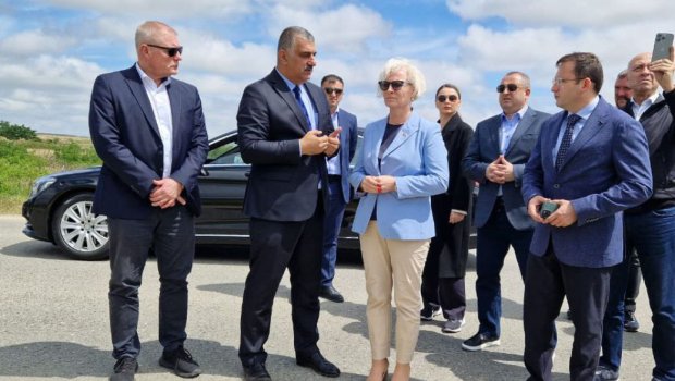 Latviya Parlamentinin sədri Füzuliyə getdi - FOTO