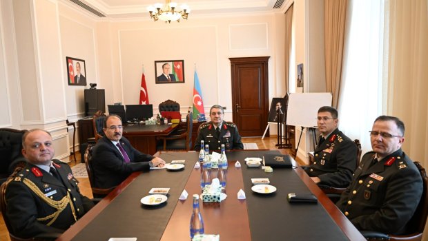 Azərbaycan-Türkiyə arasında hərbi əməkdaşlığın inkişaf perspektivləri müzakirə edilib - FOTO/VİDEO