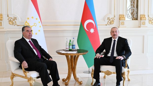 İlham Əliyevin Emoməli Rəhmon ilə təkbətək görüşü keçirildi - FOTO