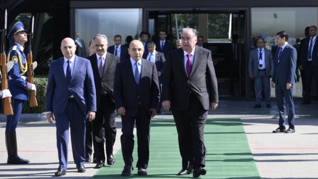 Emoməli Rəhmonun Azərbaycana dövlət səfəri BAŞA ÇATDI - FOTO