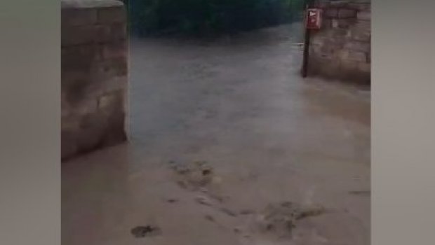 Daşqınlar azərbaycanlıların yaşadığı Marneuli və Bolnisi rayonlarında problemlər yaratdı - VİDEO