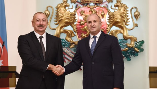 “Bolqarıstan Azərbaycanla strateji tərəfdaşlıq münasibətlərini yüksək qiymətləndirir” - Rumen Radevdən TƏBRİK