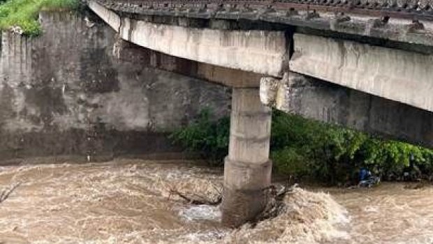 Ağstafa çayı Paşinyanın doğulduğu rayonda körpünü dağıtdı
