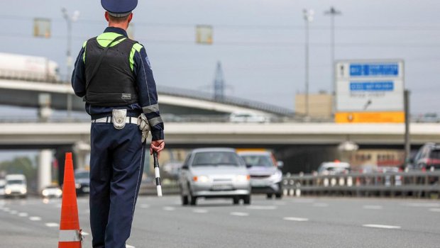 Rusiyada yol polisinə yenidən \