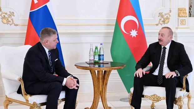 Sui-qəsdə məruz qalan Robert Fitso Prezident İlham Əliyevə TƏŞƏKKÜR ETDİ