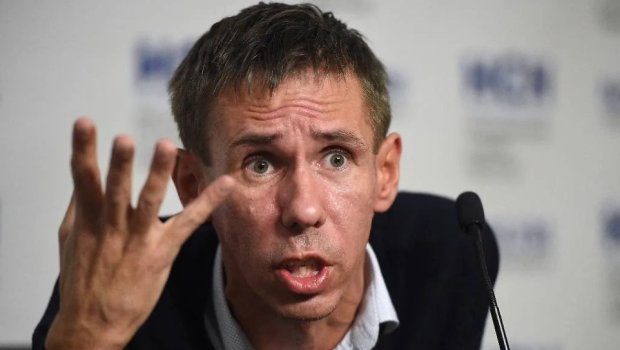 Rusiyanın məşhur aktyoru terrorçular siyahısına daxil edildi