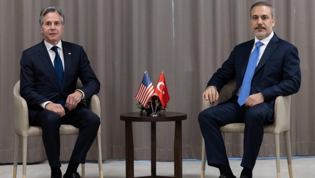 Hakan Fidan və Blinken arasında Praqada görüş olub - FOTO