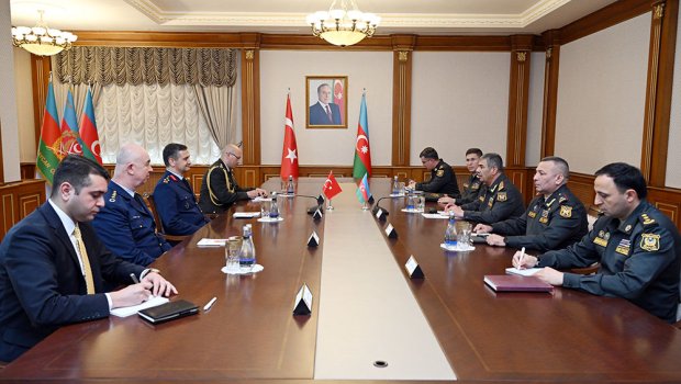 Azərbaycanla Türkiyə hərbi əməkdaşlığı müzakirə olundu – FOTO  
