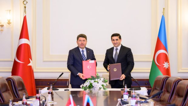 Azərbaycanın və Türkiyənin Ədliyyə nazirlikləri arasında birgə bəyanat imzalanıb - FOTO