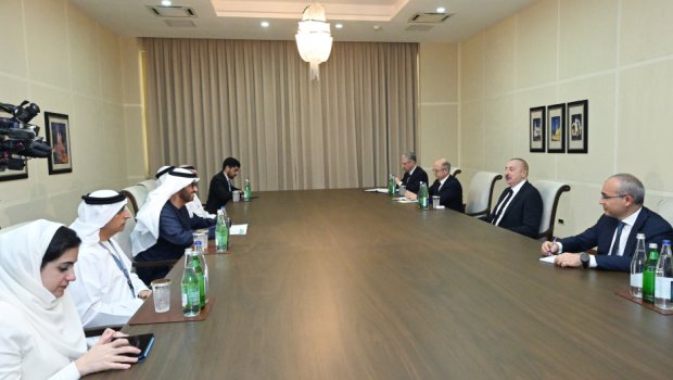 İlham Əliyev BƏƏ-nin sənaye və qabaqcıl texnologiyalar nazirini qəbul edib - VİDEO