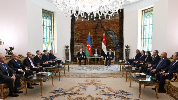 Azərbaycan və Misir liderlərinin geniş tərkibdə görüşü keçirilib - VİDEO