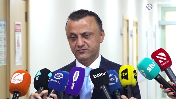 Bazar günü həkim çatışmazlığı iddialarına TƏBİB direktorundan CAVAB - VİDEO
