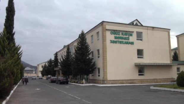 Sürücü sərt döngədə idarəetməni itirdi, xəstəxanalıq oldu