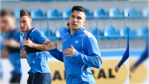 “Zirə” iki futbolçu ilə yollarını ayırdı