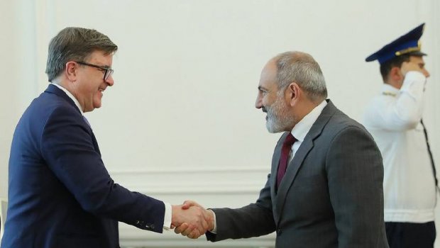 Paşinyan Blinkenin köməkçisi ilə Azərbaycanla sərhədin delimitasiyası məsələsini MÜZAKİRƏ EDİB