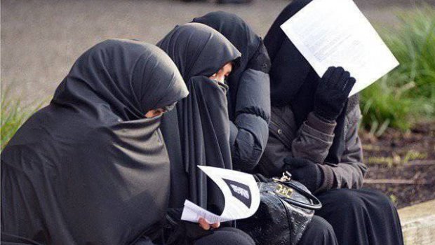 Rusiyada niqabdan istifadə qadağan edilə bilər