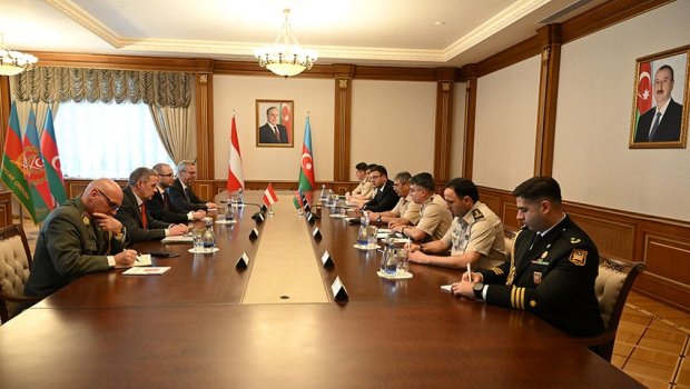 Azərbaycan-Avstriya hərbi əlaqələrinin genişləndirilməsi məsələləri müzakirə edildi - FOTO