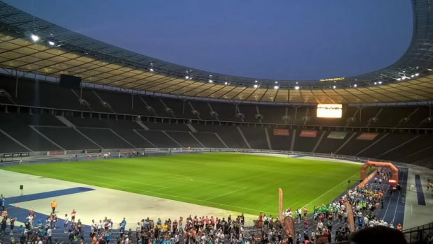 AVRO-2024-ün stadionları - \