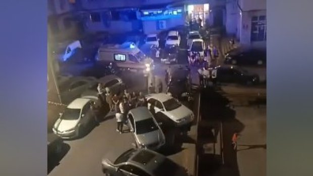 Bakıda yeni tikilmiş binada lift qırıldı, xəsarət alanlar var - VİDEO 