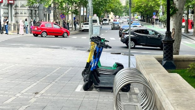 Bakıda velosiped və skuter dayanacaqları YARADILIR – FOTO 