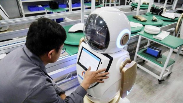 Ginekoloqları robotlar ƏVƏZ EDƏCƏK