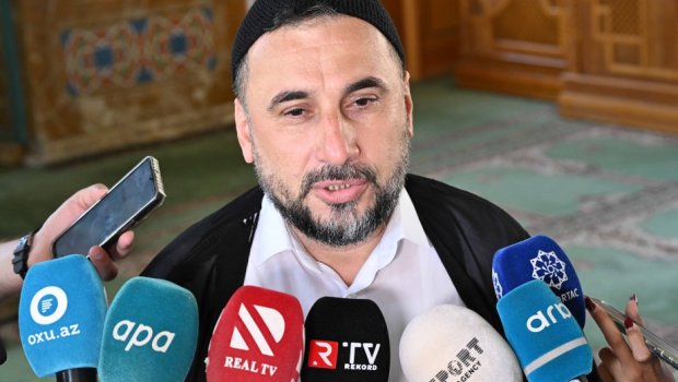 Təzəpir məscidinin imamı: “Mağazalarda kəsilmiş heyvan ətinin qurbanlıq adı ilə satışı şəriətə uyğun deyil”