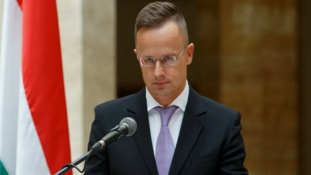 Siyarto: “Biz Avropada Rusiya ilə əlaqə kanallarını kəsməyən sonuncu ölkəyik”