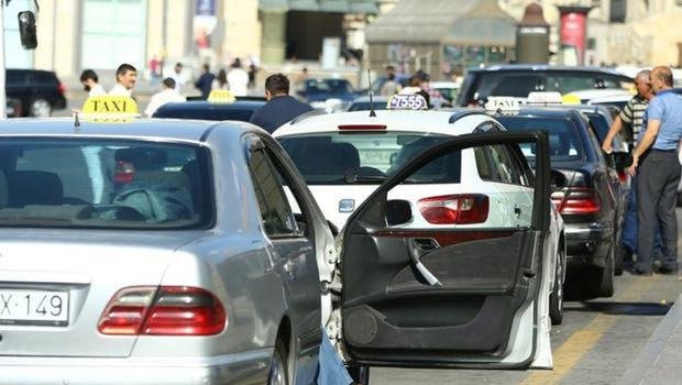 Taksi sayının azalması tıxaclara SON QOYACAQ?