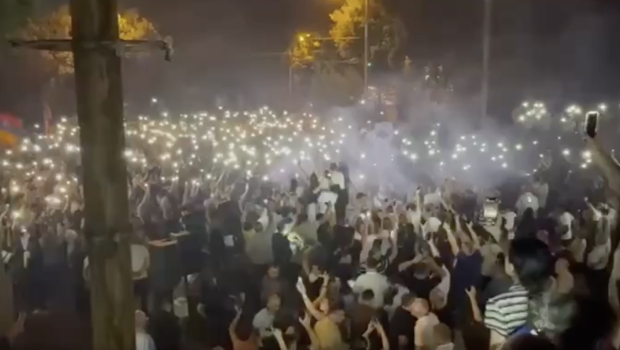 Ermənistanda parlament binası yaxınlığında müxalifət mitinq KEÇİRİR - VİDEO