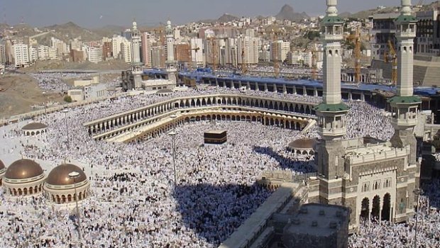 Ölən zəvvarlar arasında azərbaycanlı var? - RƏSMİ AÇIQLAMA