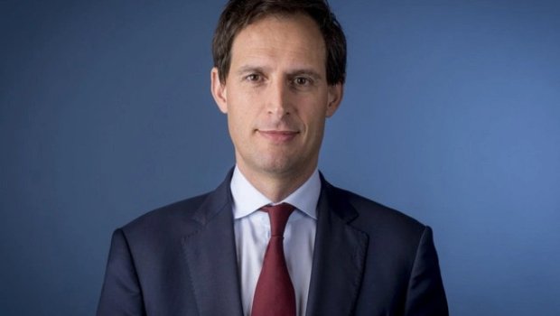 Avropa İttifaqının komissarı Azərbaycana GƏLDİ