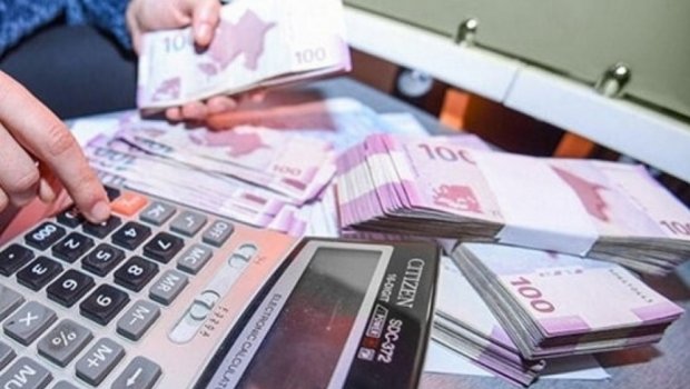 Paytaxtda işləyənlərin orta aylıq maaşı NƏ QƏDƏRDİR?