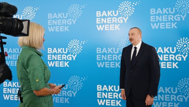 İlham Əliyev “Euronews”a müsahibə verib - FOTO