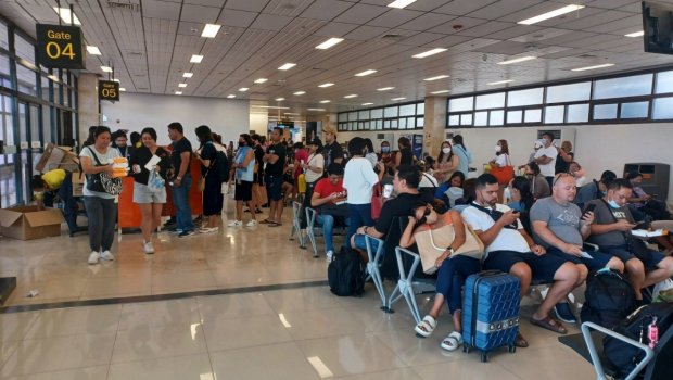 Mançester hava limanında elektrik enerjisi kəsildi - Uçuşlar dayandırıldı