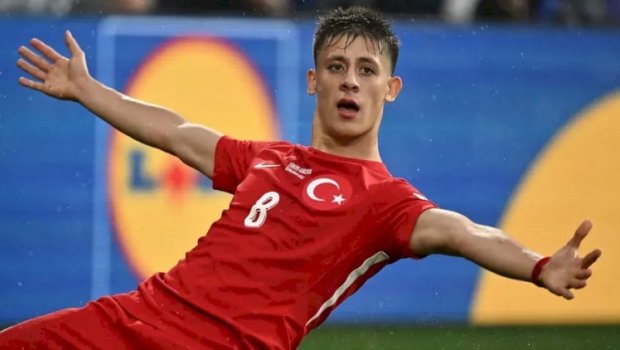 Arda Gülərdən baş məşqçi Montella ilə bağlı paylaşım - FOTO