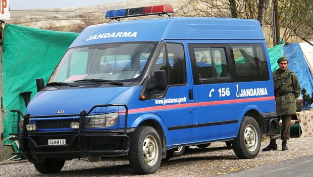 Türkiyə jandarması əməliyyat keçirdi: 2 silahlı məhv edildi
