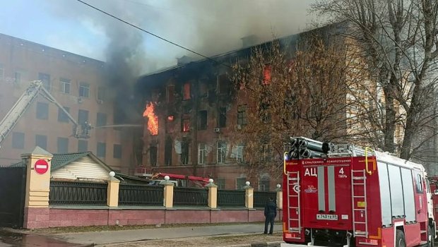 Rusiyada institutdakı yanğında ölənlərin sayı 7-yə ÇATIB - VİDEO