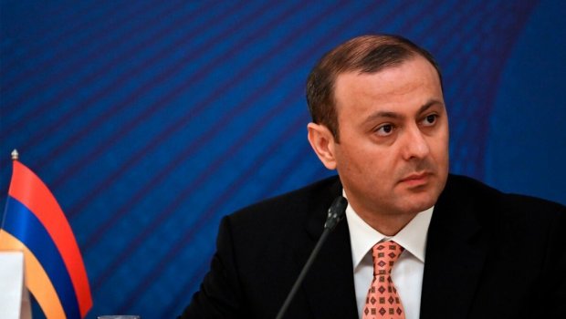 Rusiya Ermənistana silah-sursat tədarükünü dayandırıb - Qriqoryan