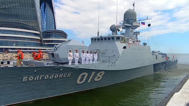 Bakı limanına gələn Rusiya gəmiləri ilə bağlı RƏSMİ MƏLUMAT - FOTO