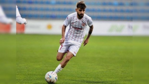 “Araz Naxçıvan”ın futbolçusu “Kəpəz”ə KEÇDİ