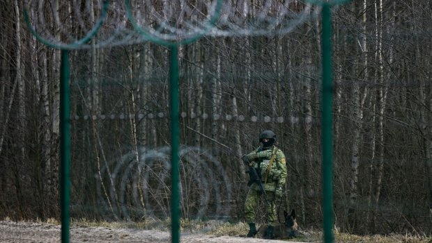 Belarus MN: “Ukrayna sərhədə qoşun yığıb, hücuma hazırlaşır”