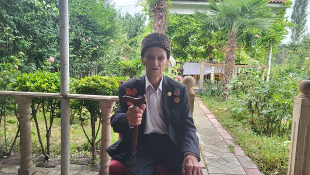 Veteranlar ad günündən bir gün öncə 100 yaşlı Məhəmməd kişiyə nə sürpriz etdilər? - FOTO/VİDEO