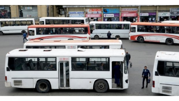 Şəhərətrafı və qəsəbələrarası marşrut avtobuslarında gediş haqqı dəyişdi