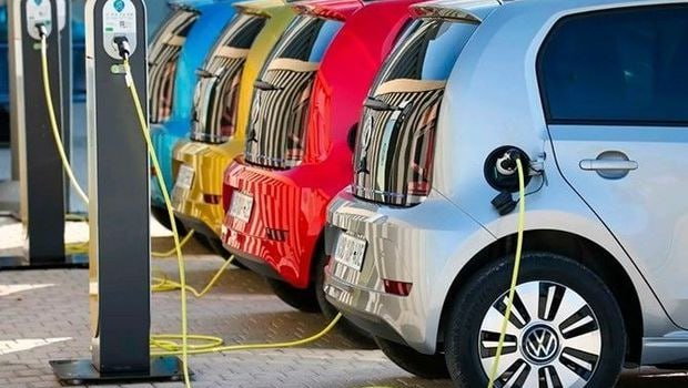 Elektromobillərə MARAQ ARTIR – Bəs qiymətlər necədir?