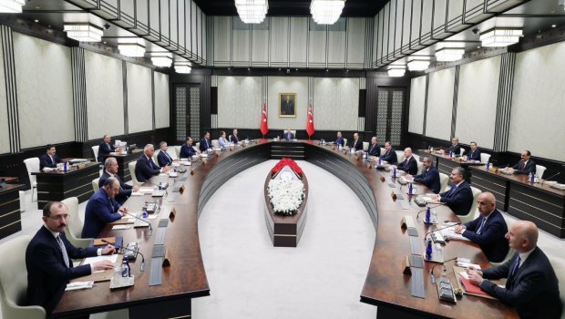 Türkiyədə bir neçə nazir istefaya göndəriləcək? - FOTO