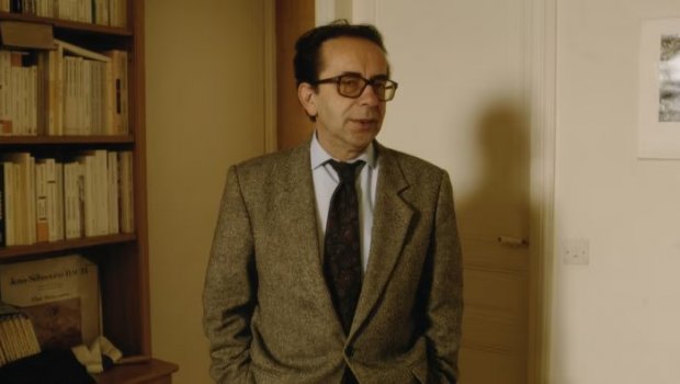 Məşhur albaniyalı yazıçı vəfat etdi