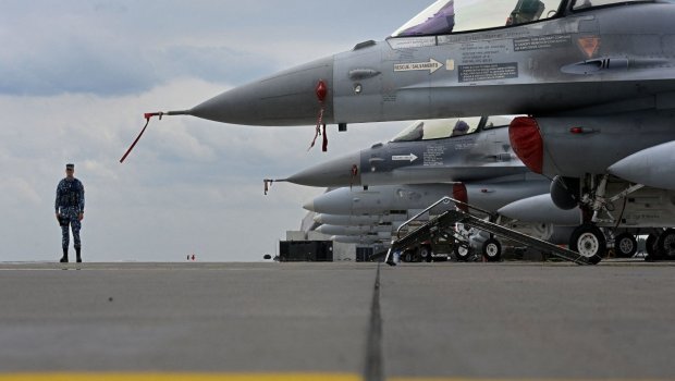 Niderland Ukraynaya “F-16” qırıcıları ixrac ediləcək - Lisenziya təsdiqləndi