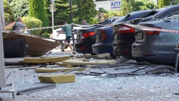 Rusiya ordusu Dnepr şəhərinə zərbə endirdi - 3 ölü, 18 yaralı var - FOTO