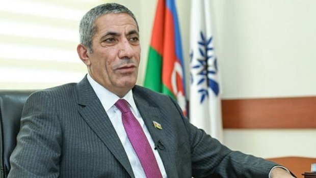 Siyavuş Novruzovdan TƏKZİB: “Namizədliyimi irəli sürə bilərəm”