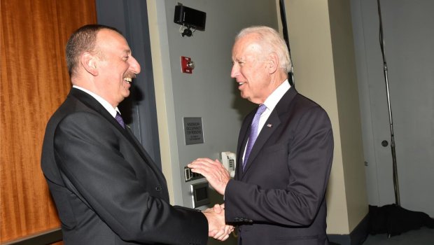 İlham Əliyev Cozef Baydeni TƏBRİK ETDİ